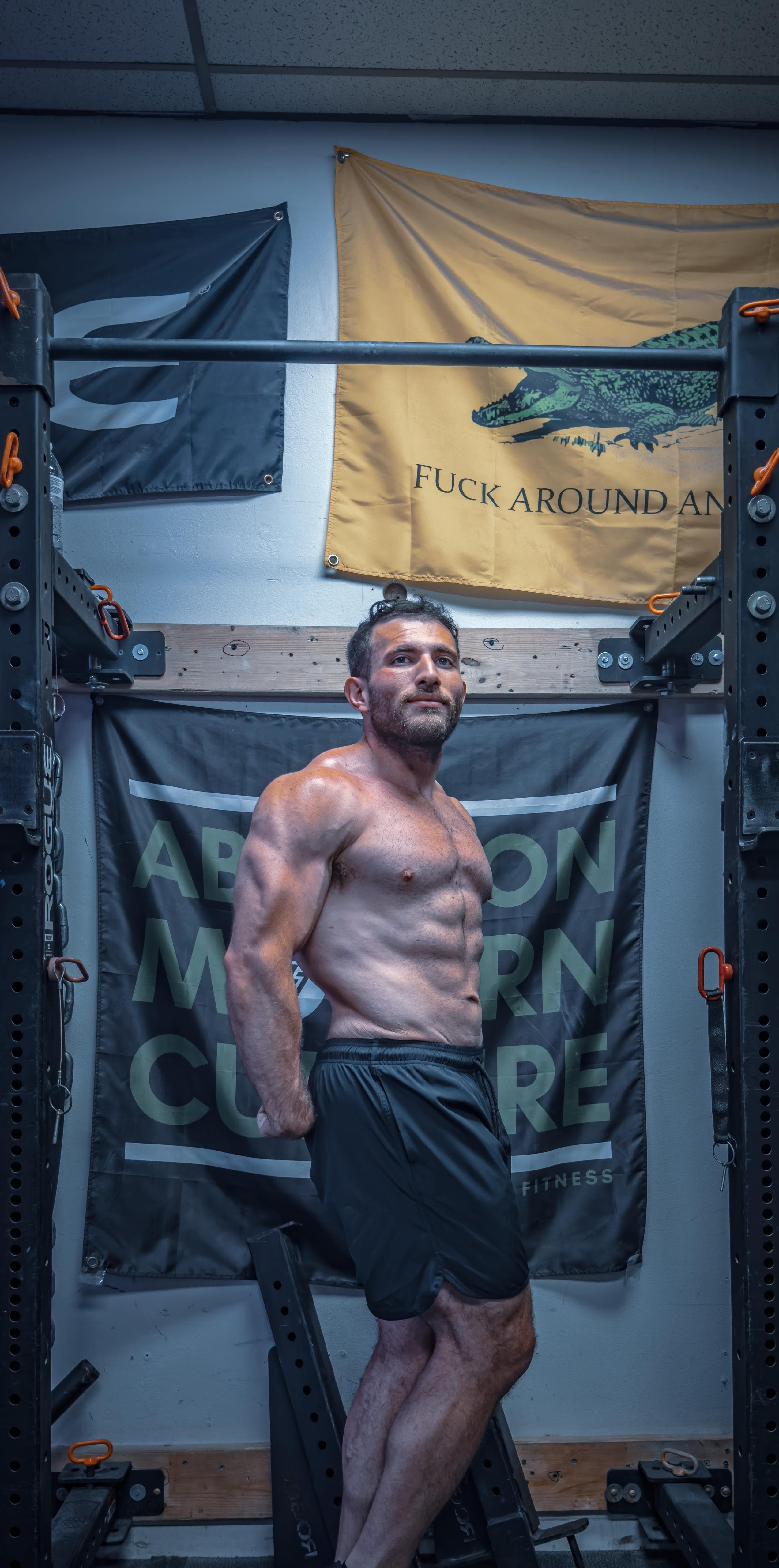 Coach Michael Veizaga training at Broward Strength